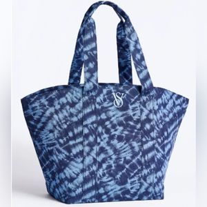 NWT large Victoria’s Secret tie-dye tote